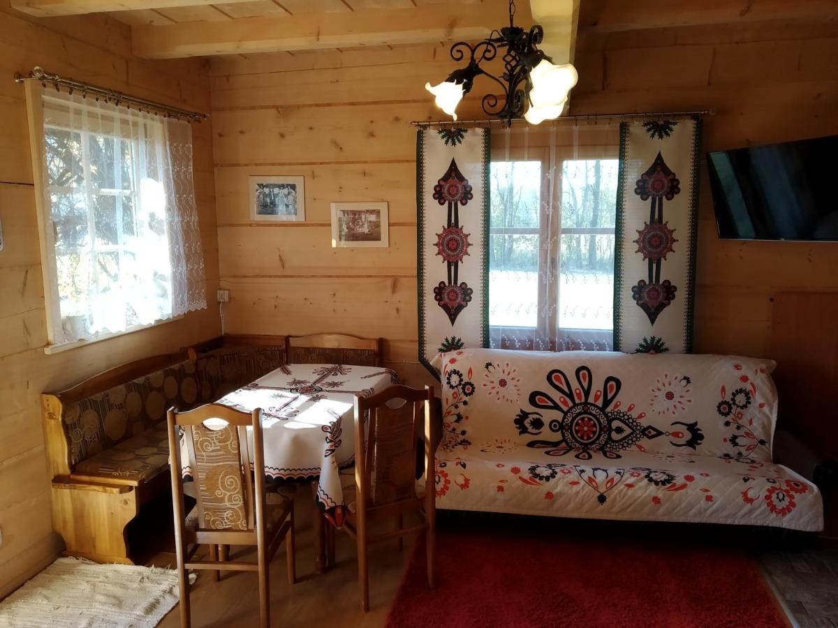 Domek Nad Mlynowka Villa Chocholow Exteriör bild